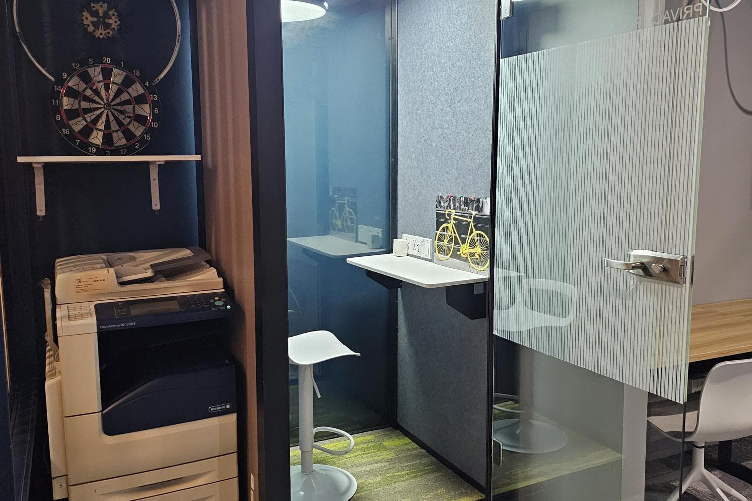 $4/hr Privacy Pod @ Admiralty