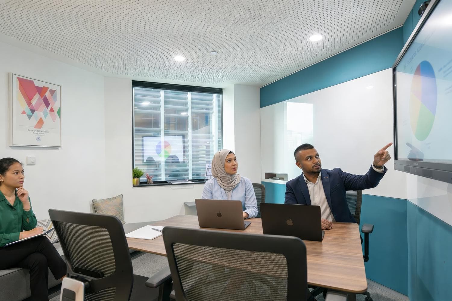 Meeting room for 6 pax at Level 6 Republic Plaza