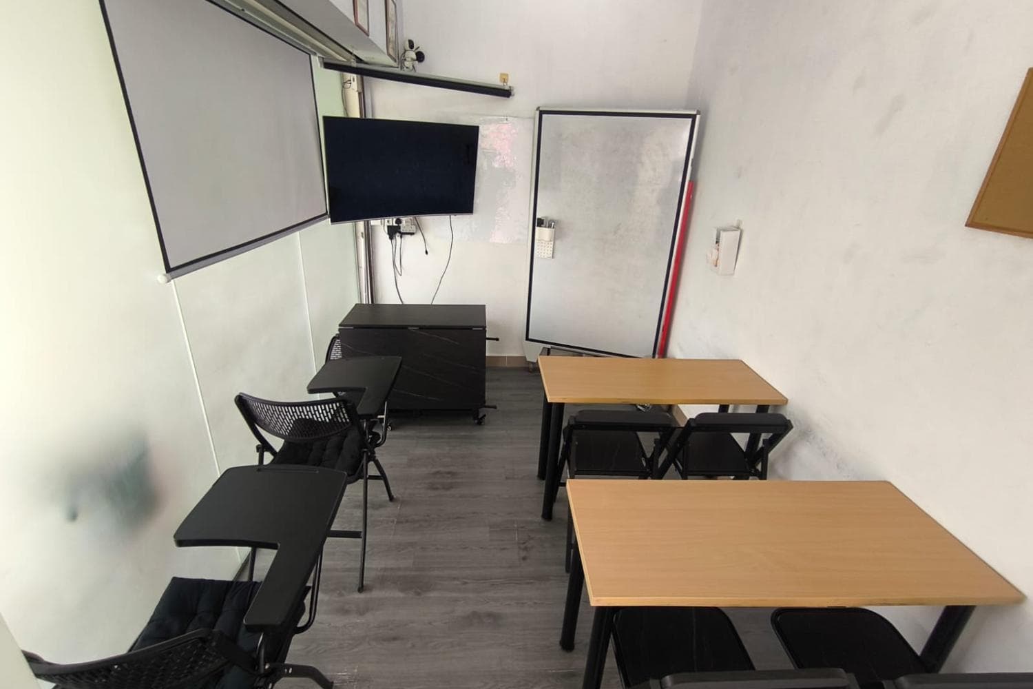 Bishan MRT Classroom Workspace Meeting Room
